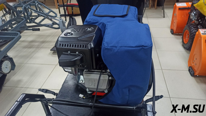 Чехол  НОВОГО обр. для двигателя мотобуксировщика 17 - 18 л.с. (подходит на СТАЛЬНОЙ капот)